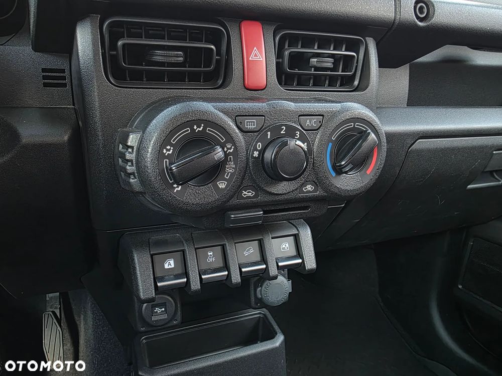 Suzuki Jimny 1.5 Pro - 10