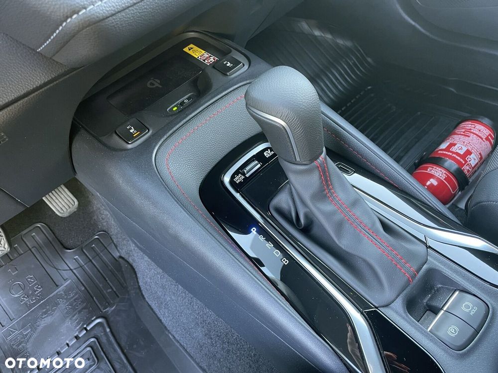 Toyota Corolla 1.8 Hybrid GR Sport Dynamic - 26