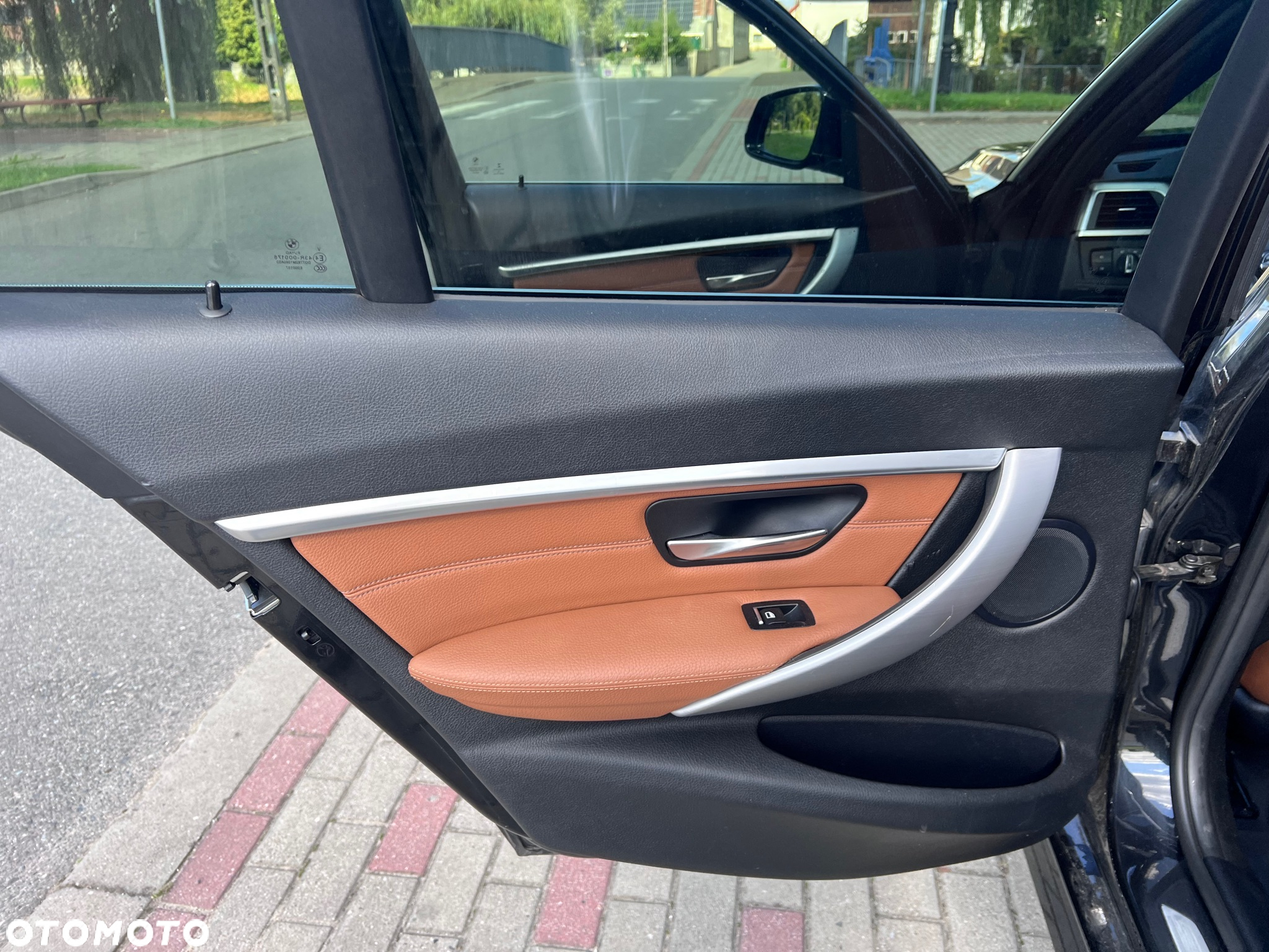 BMW Seria 3 320d xDrive M Sport - 19