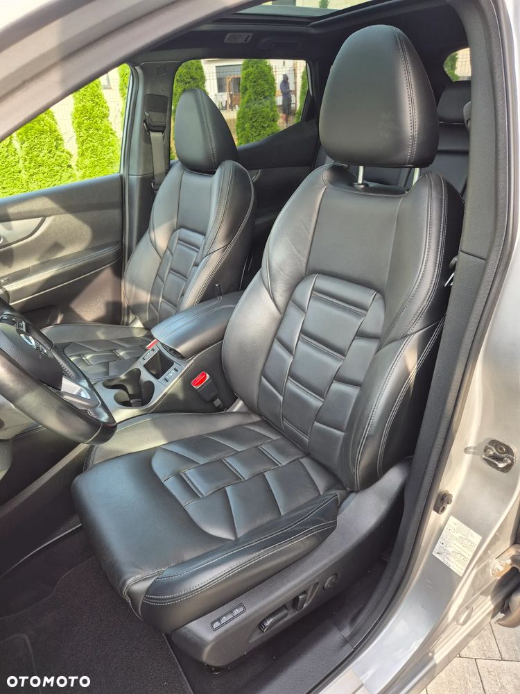 Nissan Qashqai 1.6 DCi Tekna+ Xtronic - 17