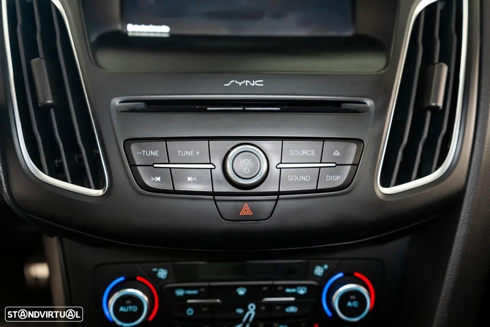 Ford Focus 2.3 EcoBoost RS - 39