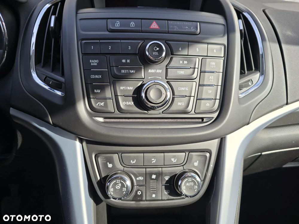 Opel Zafira 2.0 CDTI Cosmo - 31