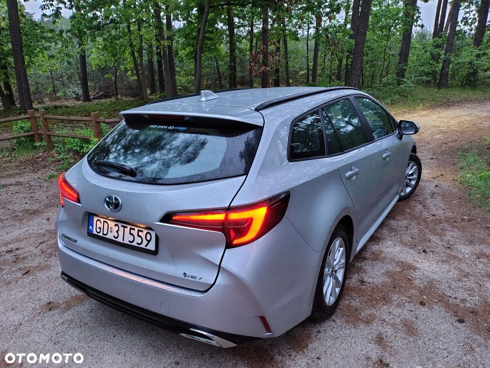 Toyota Corolla 1.8 Hybrid Comfort - 5