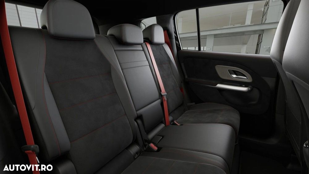 Mercedes-Benz GLB - 10