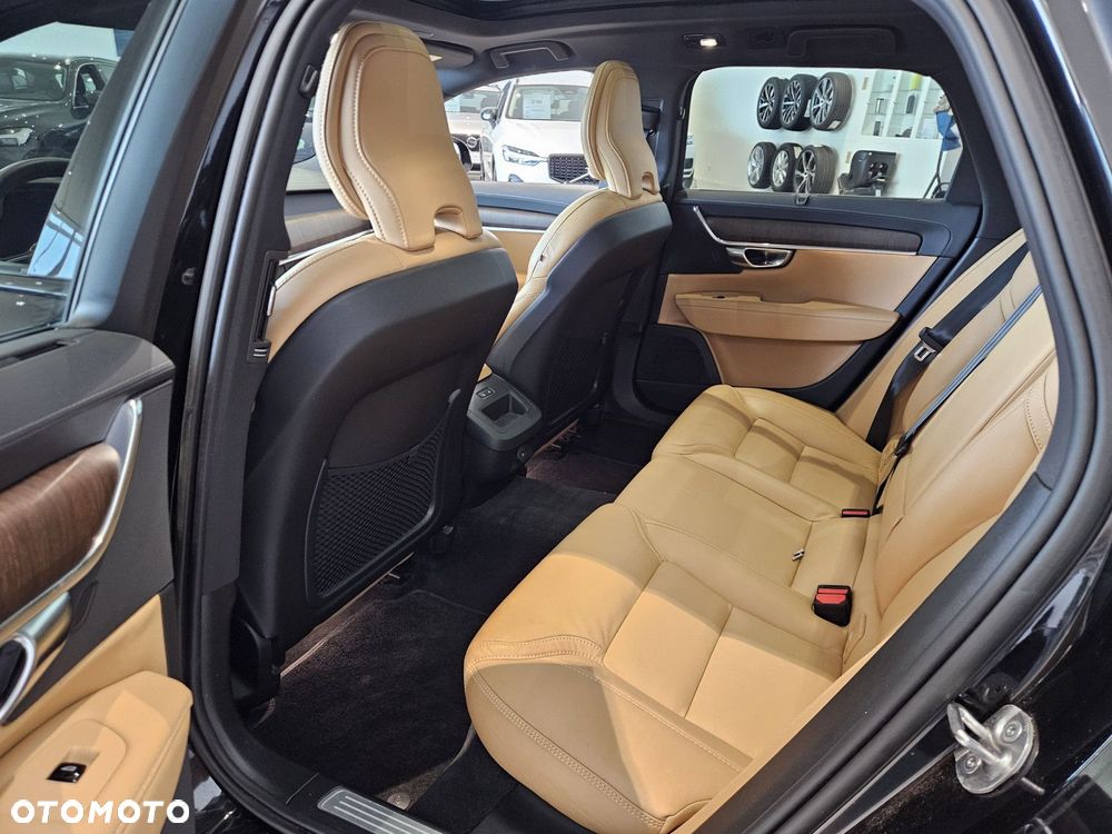 Volvo V90 - 15