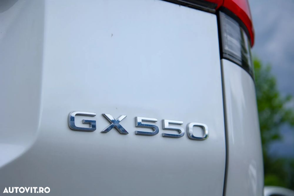 Lexus Seria LX - 6