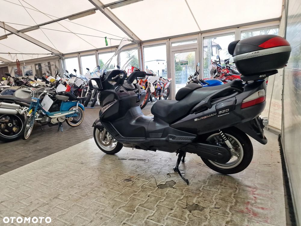 Suzuki Burgman - 20