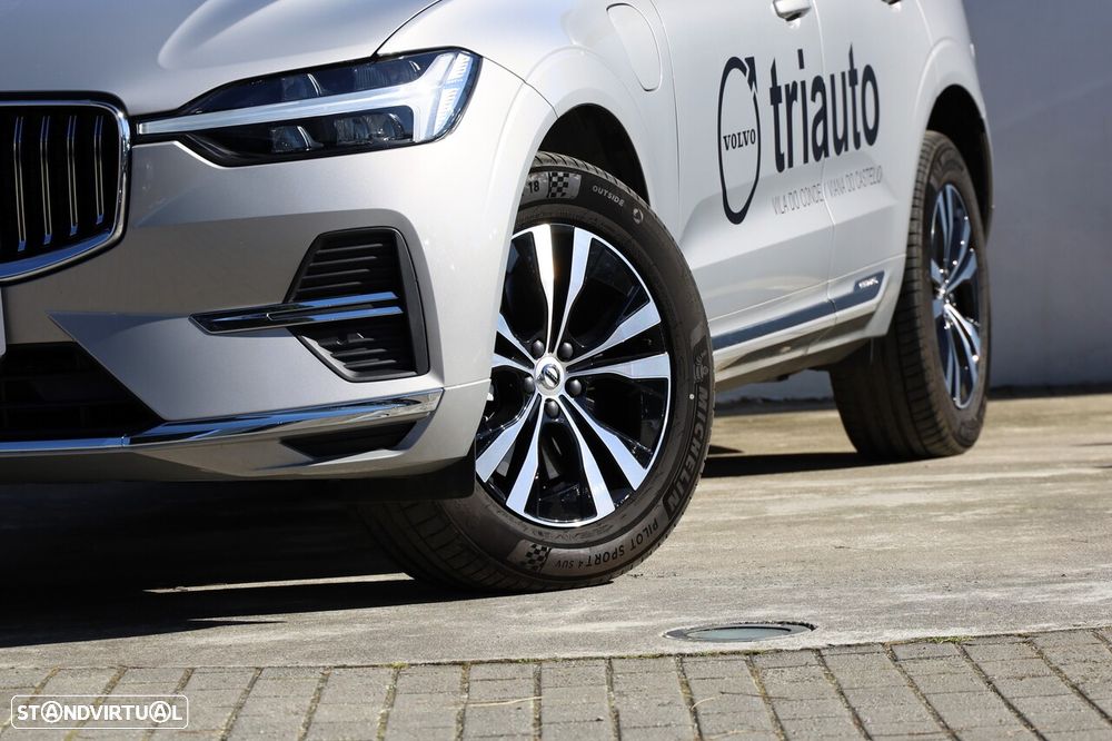 Volvo XC 60 2.0 T6 PHEV Core AWD - 39
