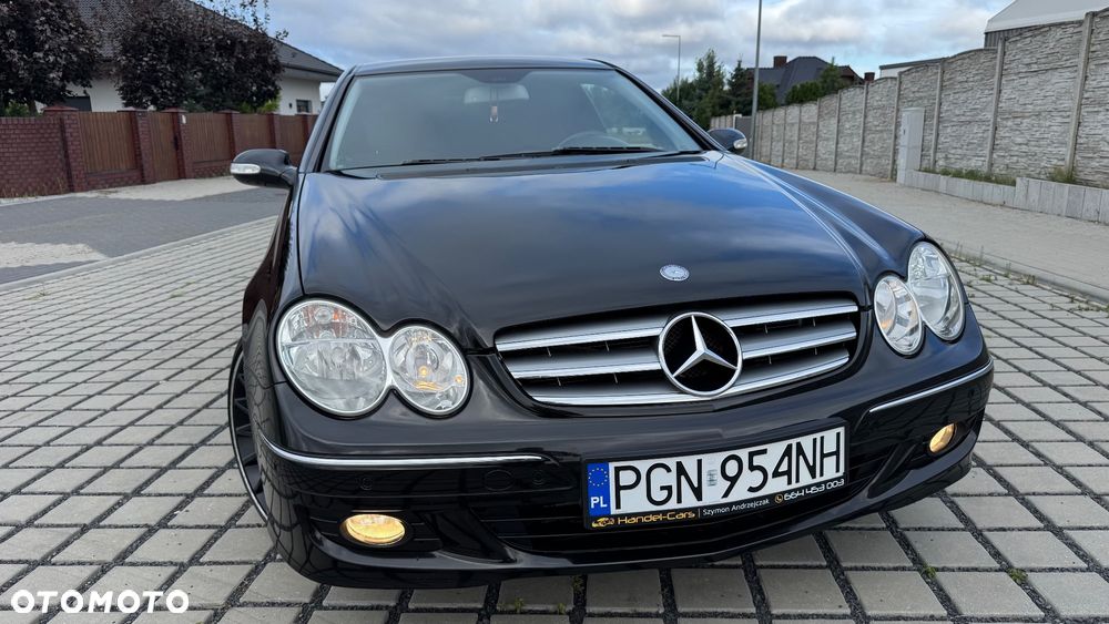 Mercedes-Benz CLK - 8