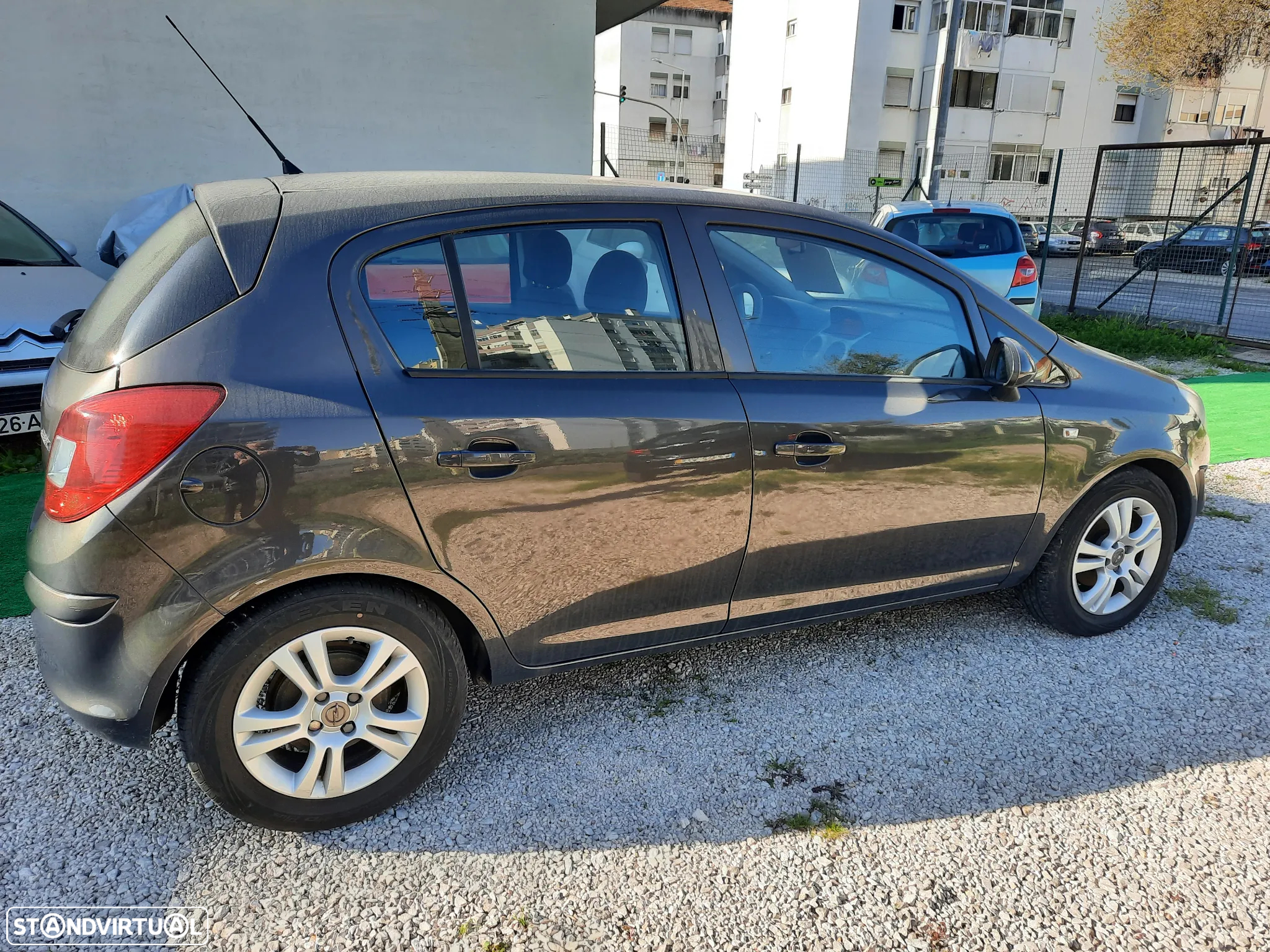 Opel Corsa 1.3 CDTi Cosmo - 3