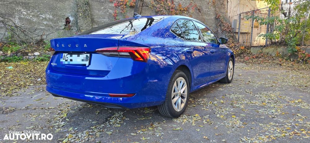 Skoda Octavia 2.0 TDI DSG Ambition - 4