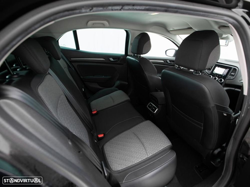 Renault Mégane 1.5 Blue dCi Limited - 10