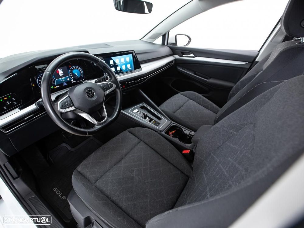 VW Golf 1.5 TGI Confortline DSG - 7