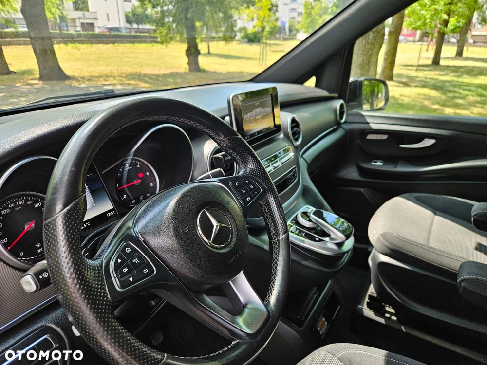 Mercedes-Benz Klasa V 250 (BlueTEC) d extralang 4Matic 7G-TRONIC - 10