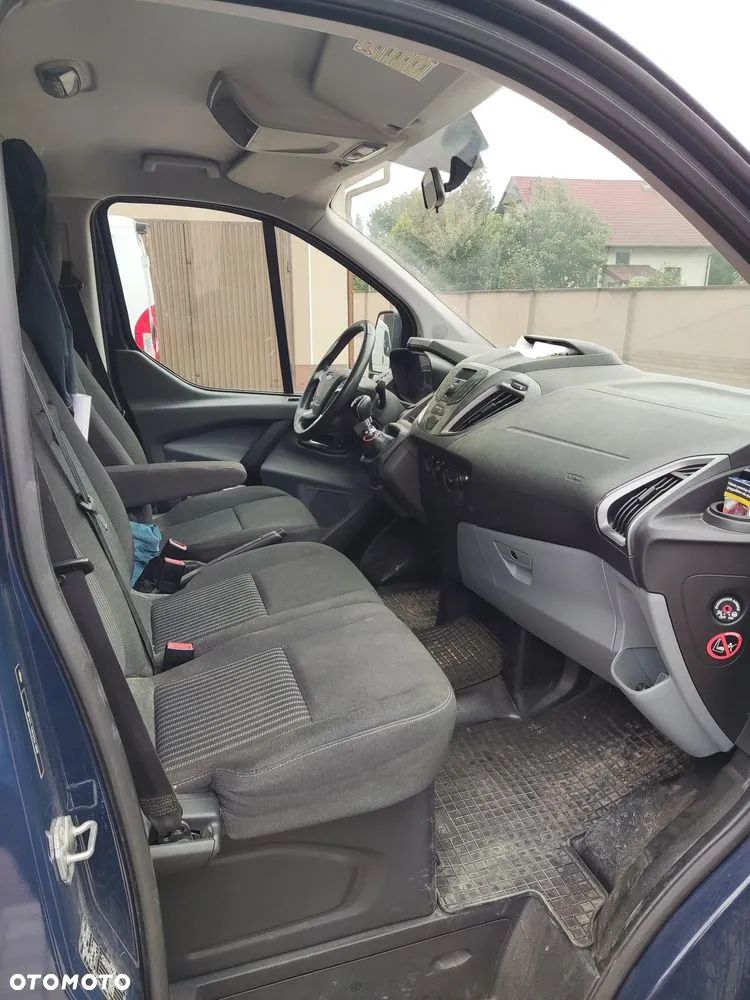 Ford Transit Custom - 8