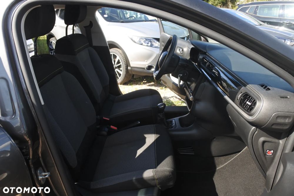 Citroën C3 Pure Tech 82 SHINE - 6