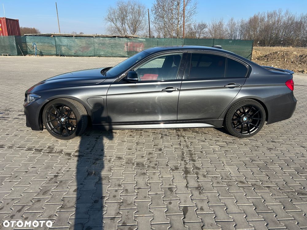 BMW Seria 3 330e iPerformance M Sport Shadow - 5