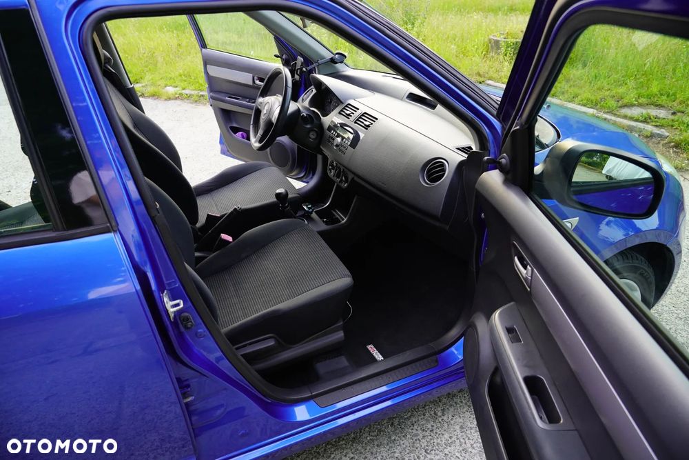 Suzuki Swift - 14