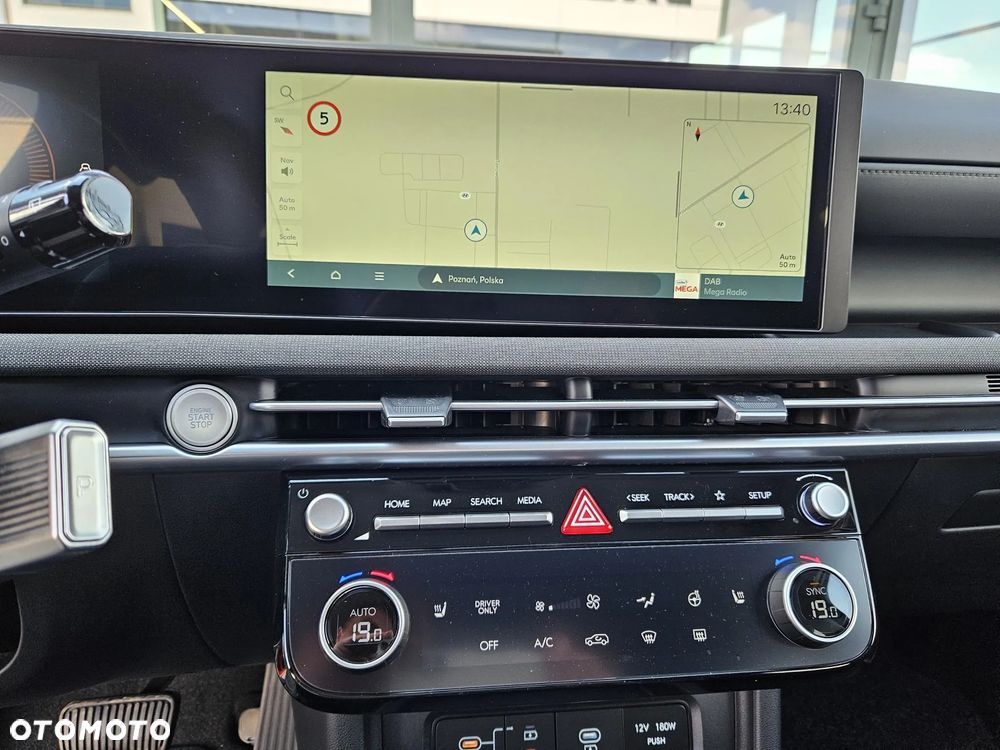 Hyundai Tucson 1.6 T-GDi HEV Smart 4WD - 16