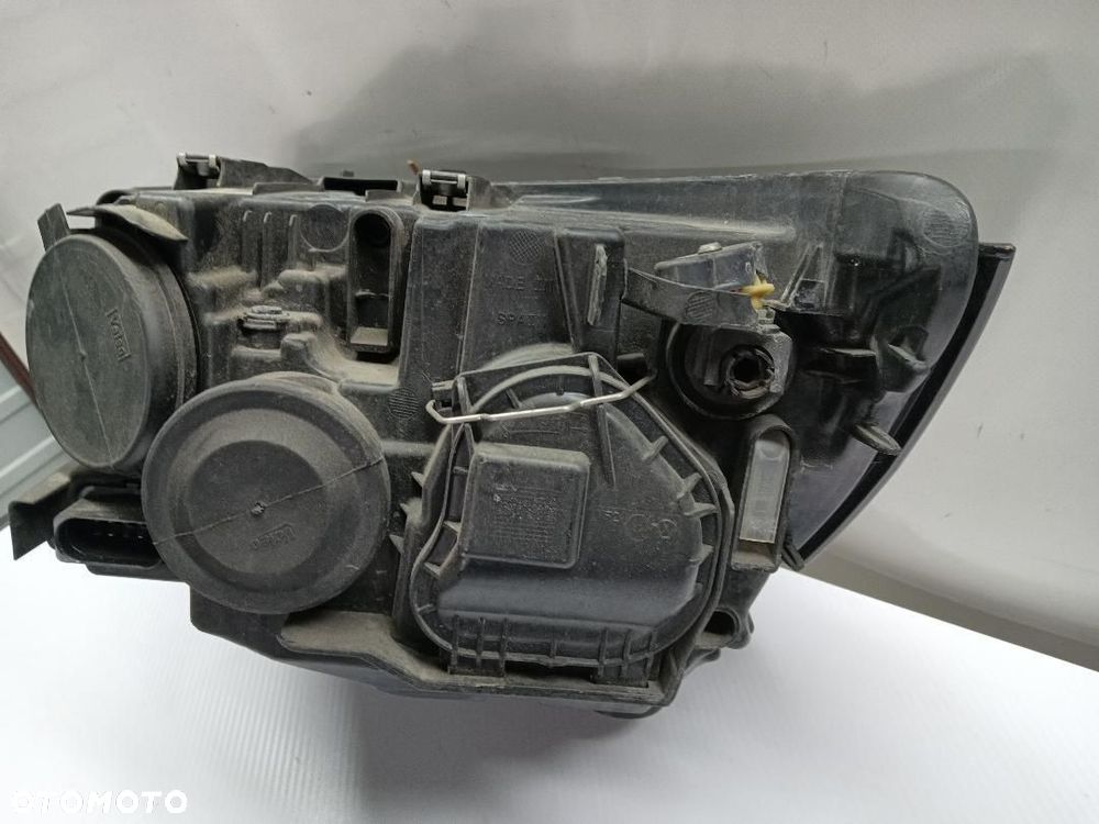 LAMPA PRZÓD PRZEDNIA PRAWA VW T6 7L194106B - 8