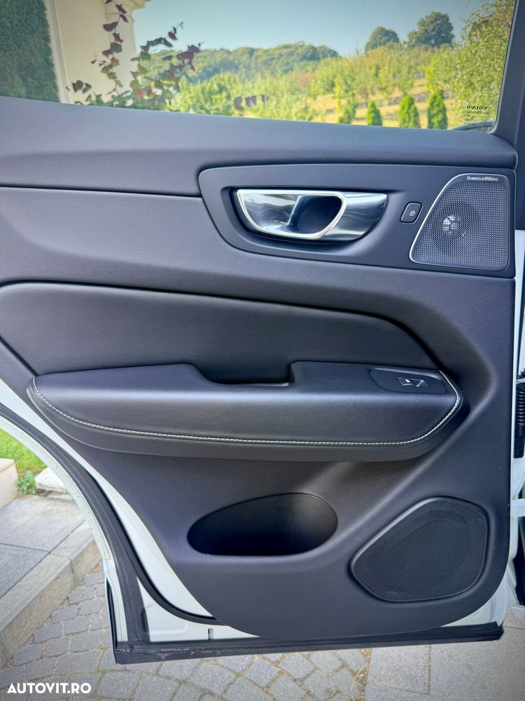 Volvo XC 60 T8 AWD Geartronic Polestar Engineered - 17
