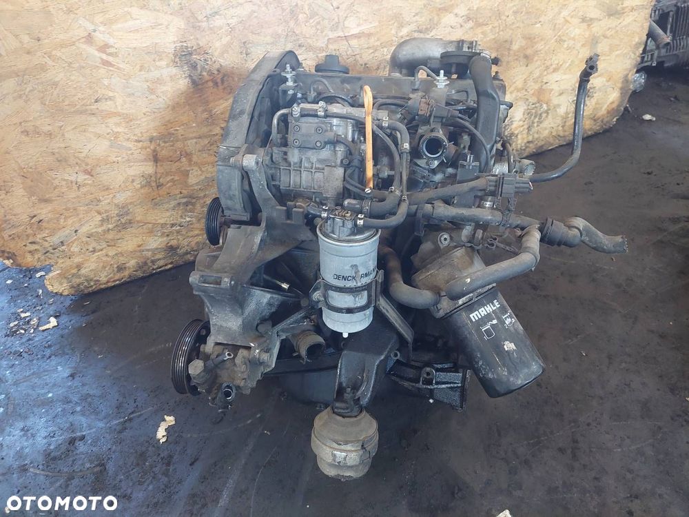 SILNIK DIESEL POMPA WTRYSKI TURBO PASSAT B5 AFN 1.9 TDI 110 KM 028130115A - 1