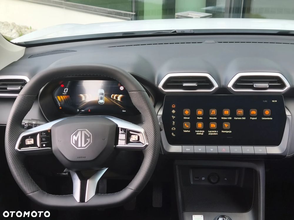 MG ZS 1.5 Excite - 13