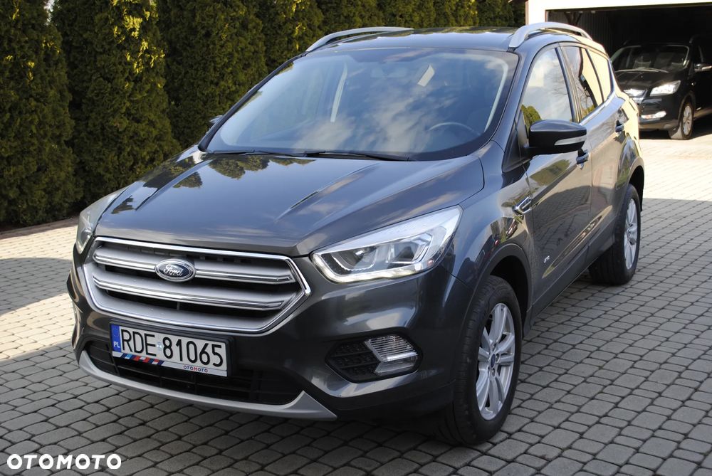 Ford Kuga - 1