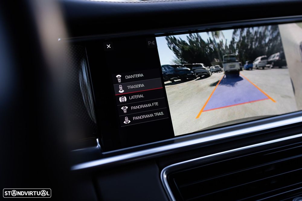 Porsche Panamera Sport Turismo 4 E-Hybrid - 42