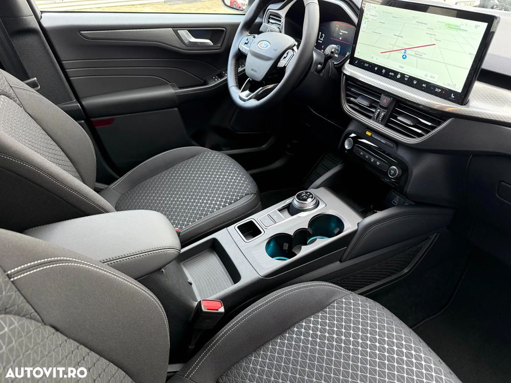 Ford Kuga 1.5 EcoBoost A8 FWD Titanium - 12