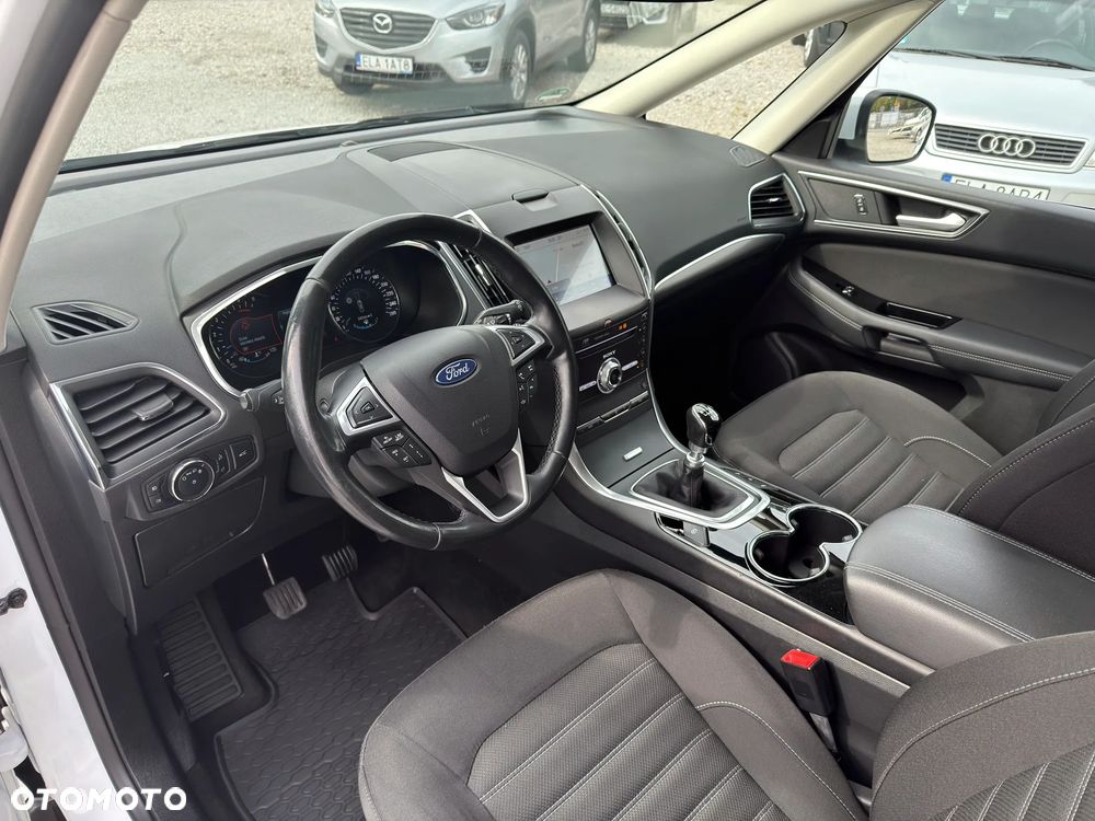 Ford Galaxy 2.0 EcoBlue S&S TITANIUM - 15