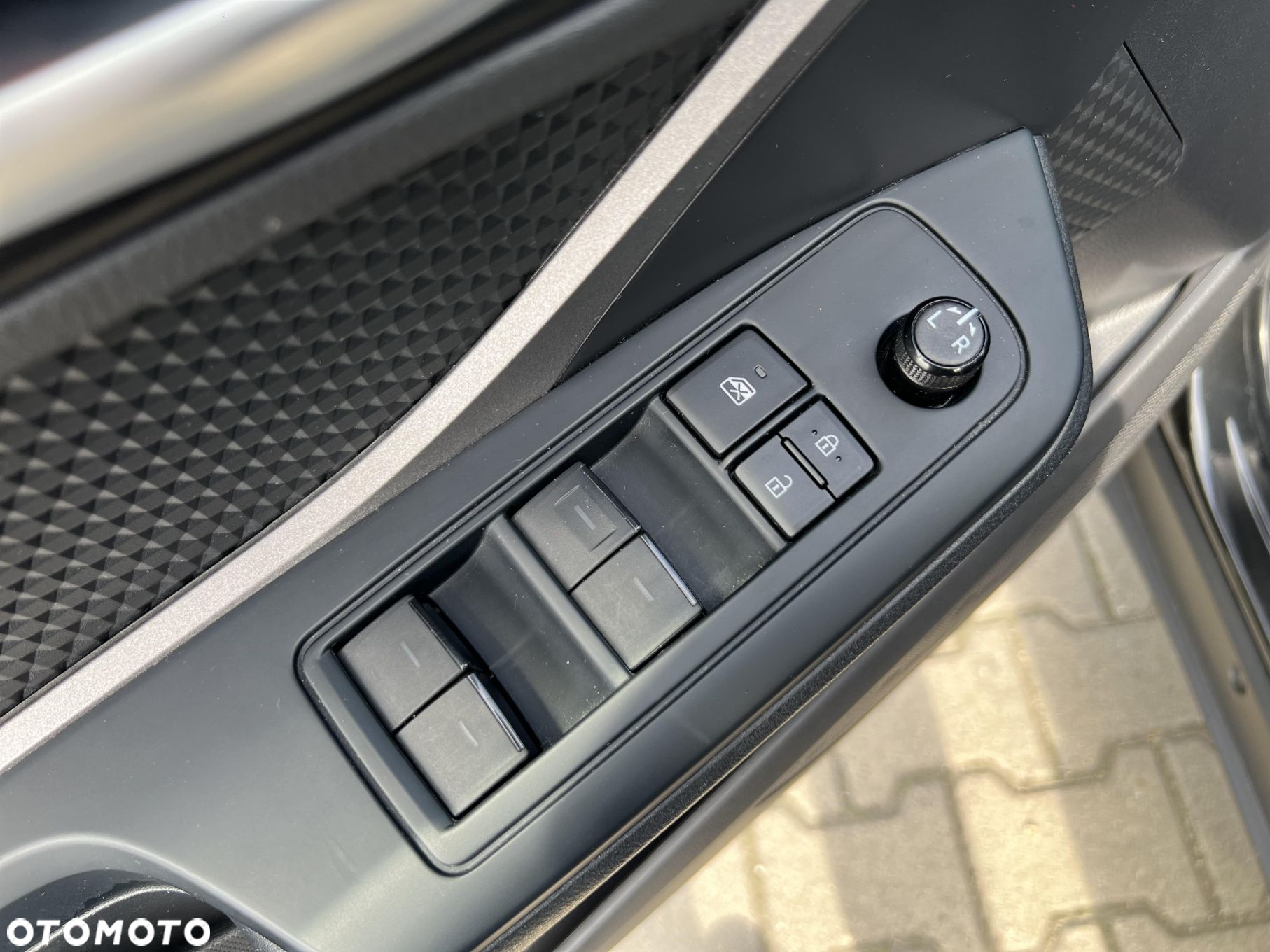Toyota C-HR 1.8 Hybrid GPF Comfort - 20