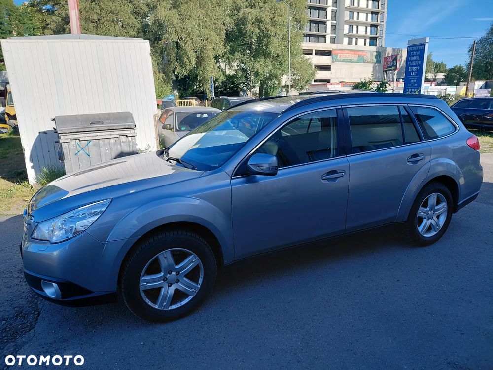 Subaru Outback 2.5i Lineartronic Active - 4
