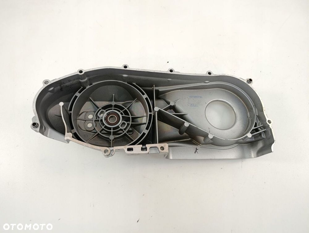 PIAGGIO VESPA GTS 125 DEKIEL POKRYWA - 8