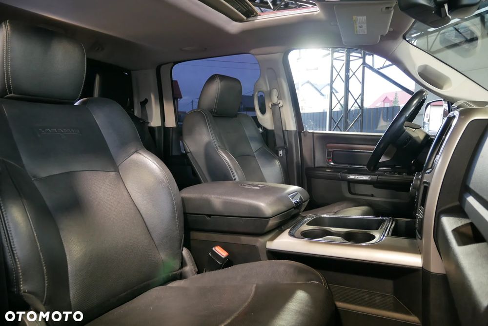 Dodge RAM 5.7 4x4 - 13