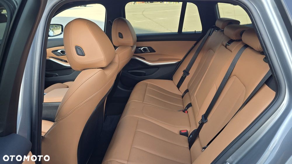 BMW Seria 3 320d xDrive mHEV M Sport - 20