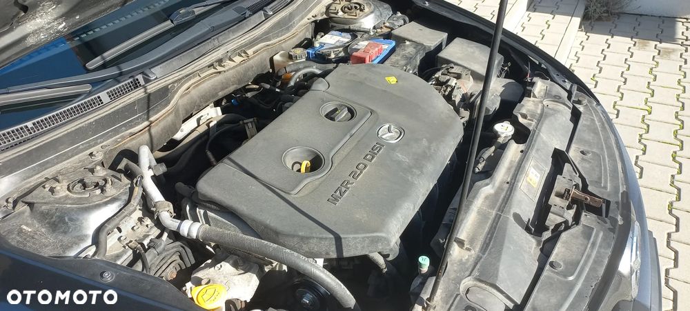 Mazda 6 2.0 Sport - 13