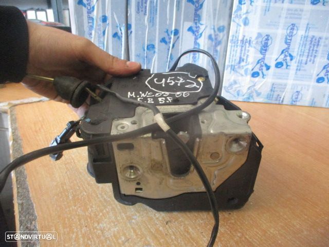 Fecho 2037200135 MERCEDES W203 2006 5P Fe ELETRICO MERCEDES CLASSE C 2 W203 FASE 1 2003 2.2CDI 143CV 4P CINZA FESQ 5 PINOS - 3