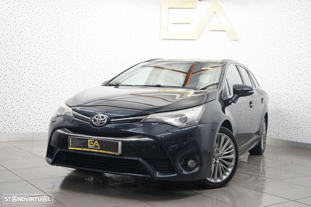 Toyota Avensis Touring Sports 2.0 D-4D Exclusive - 3