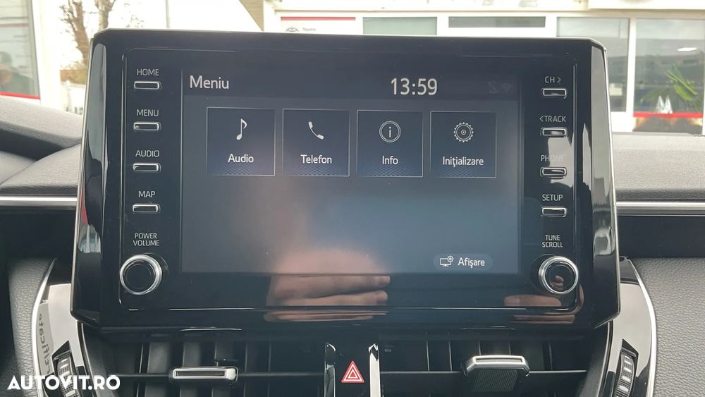 Toyota Corolla 1.8 HSD Dynamic - 26