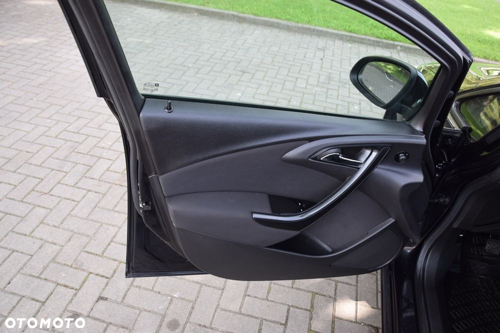 Opel Astra 1.4 ecoFLEX - 18