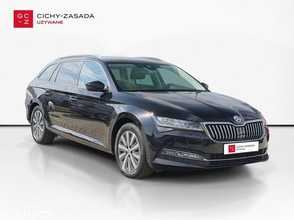 Skoda Superb 2.0 TDI SCR Style DSG - 8