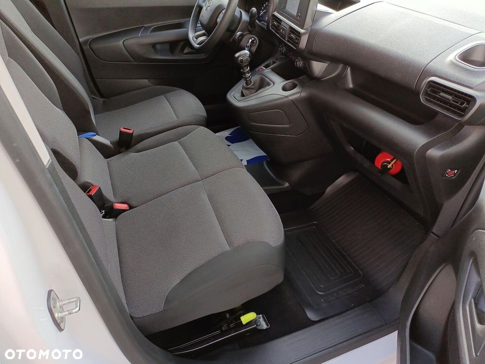 Toyota PROACE CITY - 11