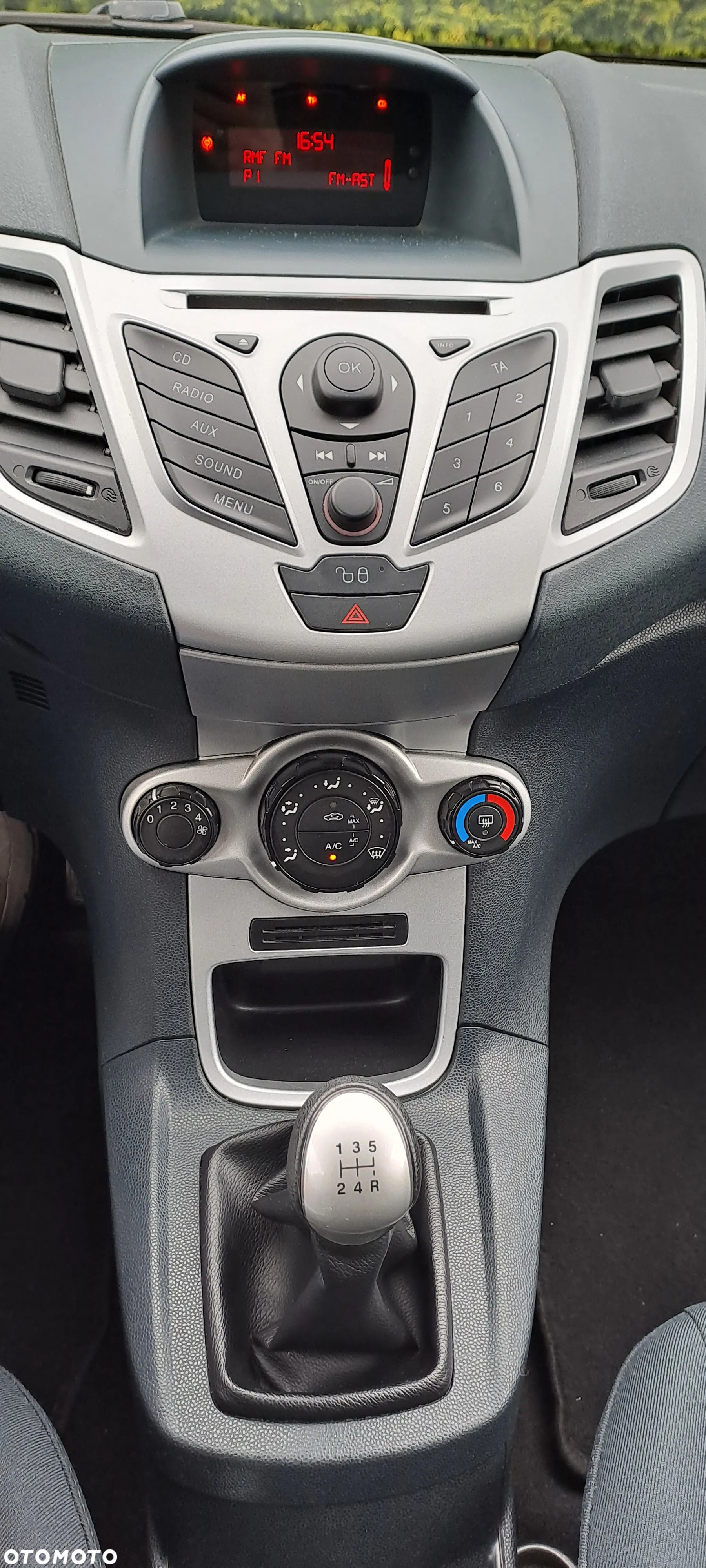 Ford Fiesta 1.25 Trend - 16