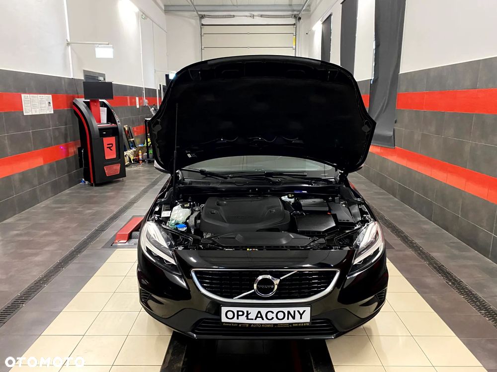 Volvo V40 D3 Drive-E R-Design Momentum - 24