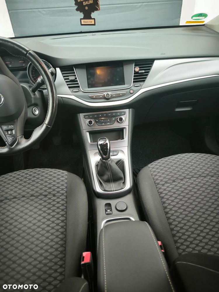 Opel Astra 1.2 Turbo Start/Stop Business Edition - 11