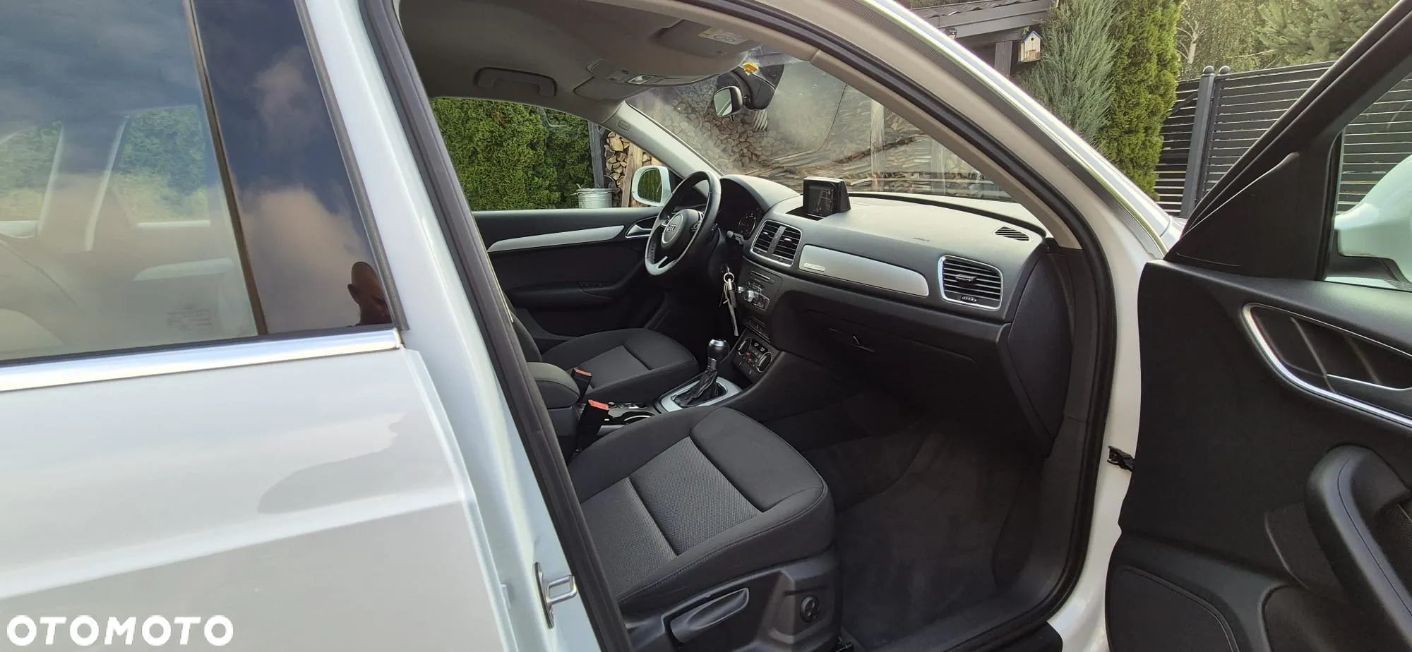 Audi Q3 2.0 TDI quattro S tronic sport - 4