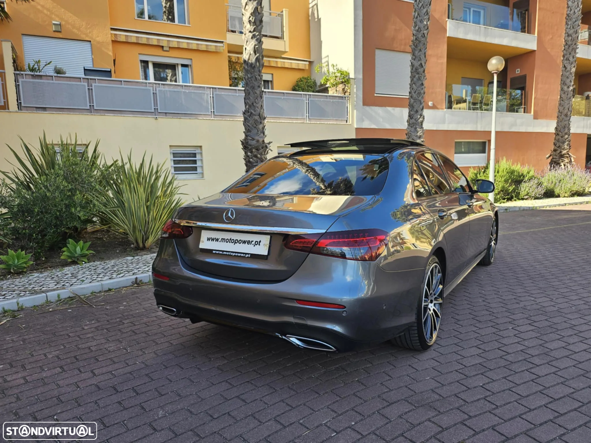 Mercedes-Benz E 220 d AMG Line - 5