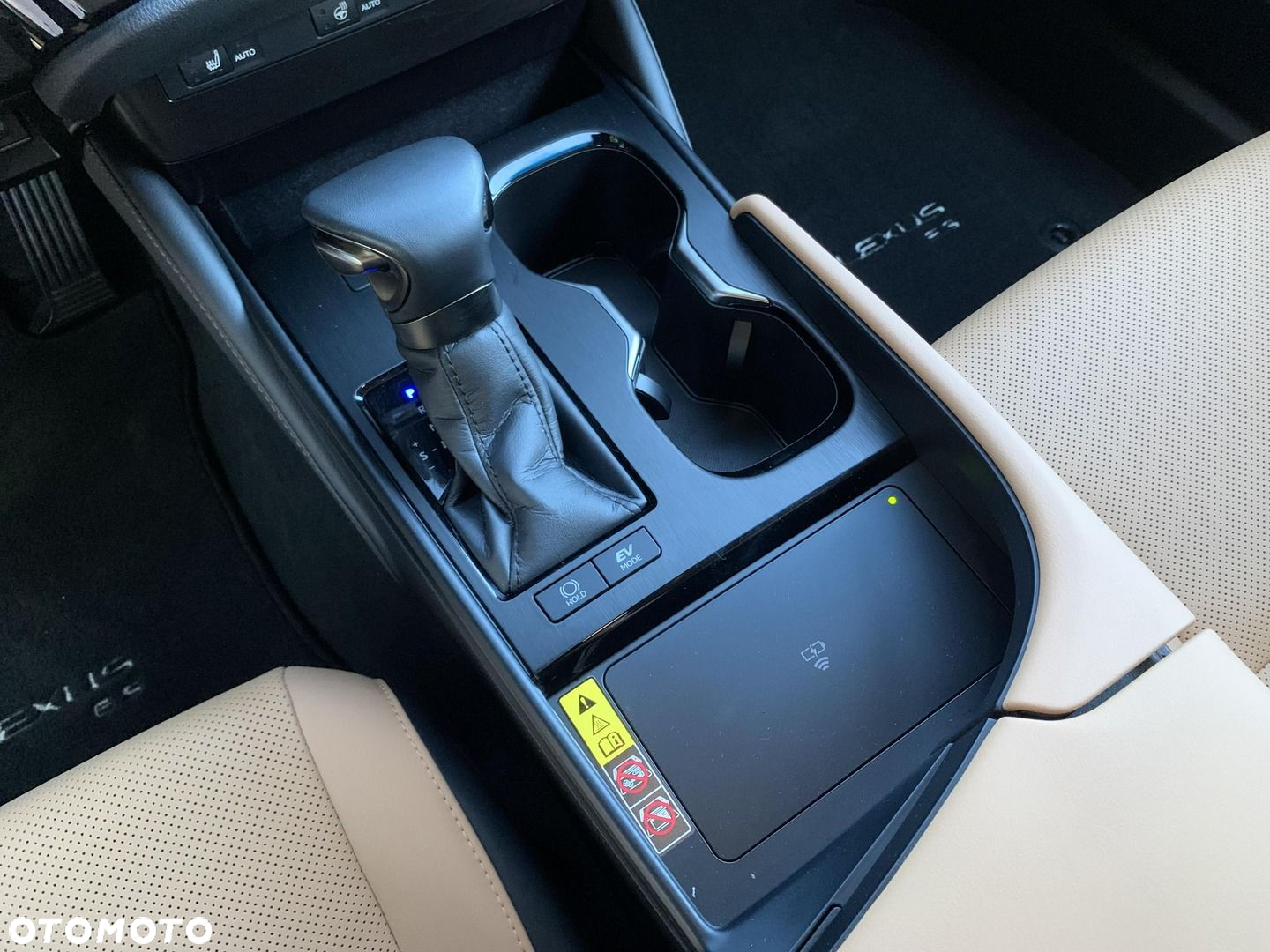 Lexus ES - 17