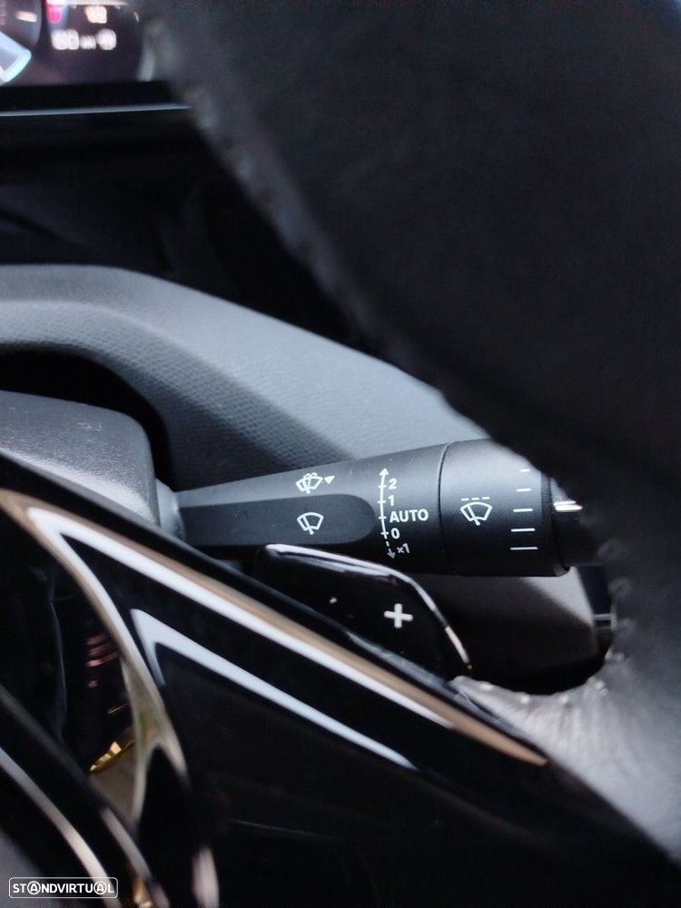 Peugeot 308 SW 1.2 PureTech Allure EAT8 - 42